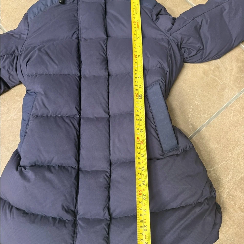 Canada Goose Women's Alliston Blue Puffer Jacket - Picture 8 of 10